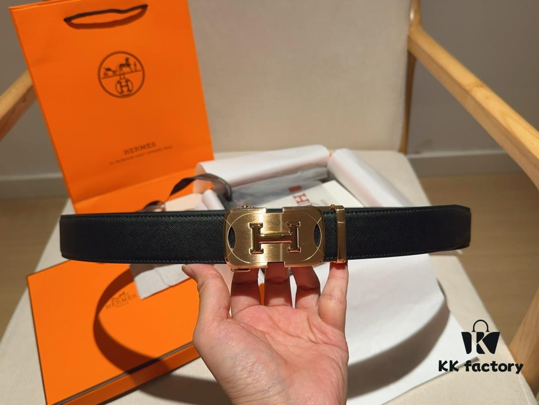 Hermès Men's Leather Belt in Cowhide, 3.5 cm Width
