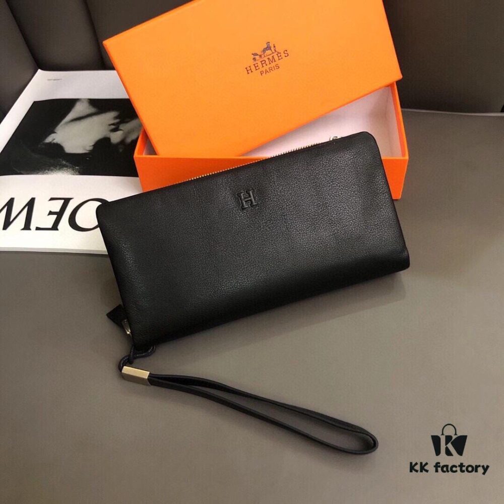 Hermès Black Leather Handheld Clutch Bag 21x10 Model 90095