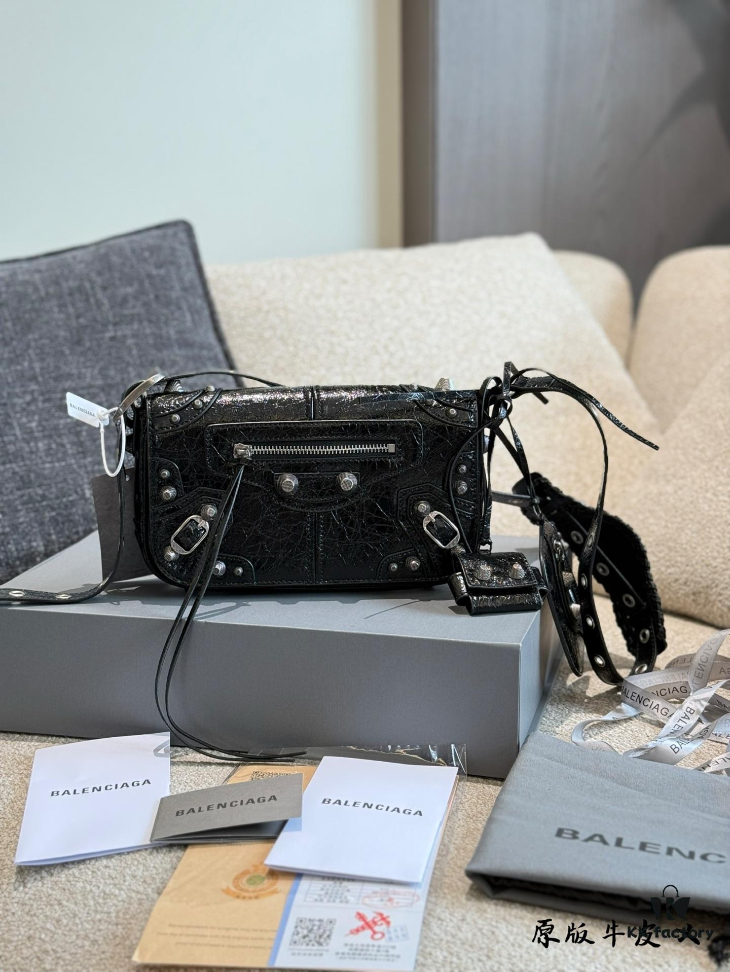 Genuine Cowhide Balenciaga Le Cagole Motorcycle Bag, Jay Chou's Camera Bag Style