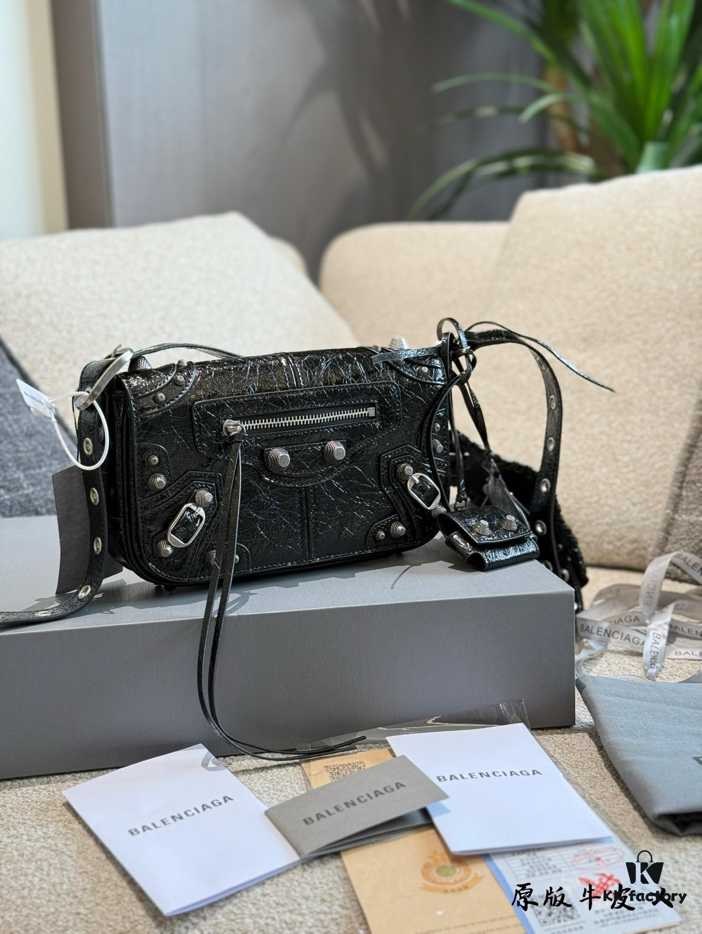 Genuine Cowhide Balenciaga Le Cagole Motorcycle Bag, Jay Chou's Camera Bag Style