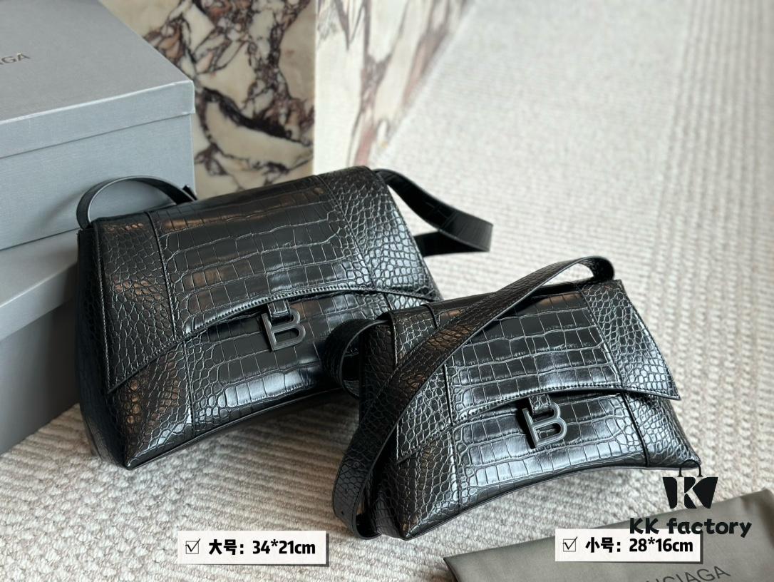 Balenciaga Downtown New Hourglass Design Backpack – 160 Set with Box!!