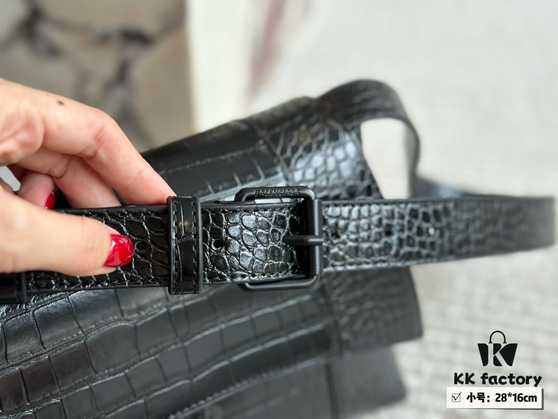 Balenciaga Downtown New Hourglass Design Backpack – 160 Set with Box!!