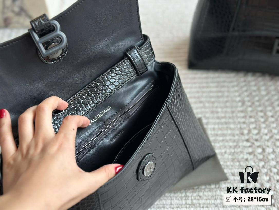 Balenciaga Downtown New Hourglass Design Backpack – 160 Set with Box!!