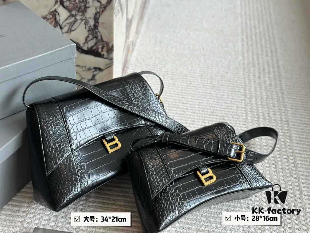 Balenciaga Downtown New Hourglass Shape Bag 160 with Box!!