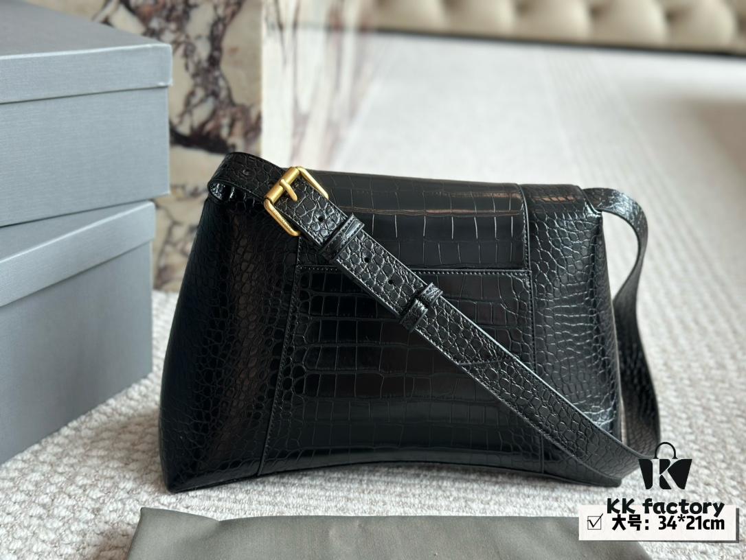 Balenciaga Downtown New Hourglass Shape Bag 160 with Box!!