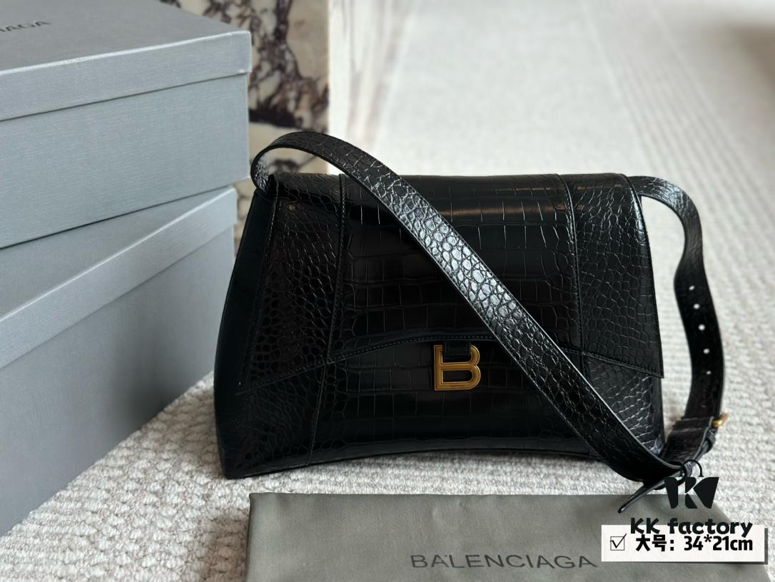 Balenciaga Downtown New Hourglass Shape Bag 160 with Box!!