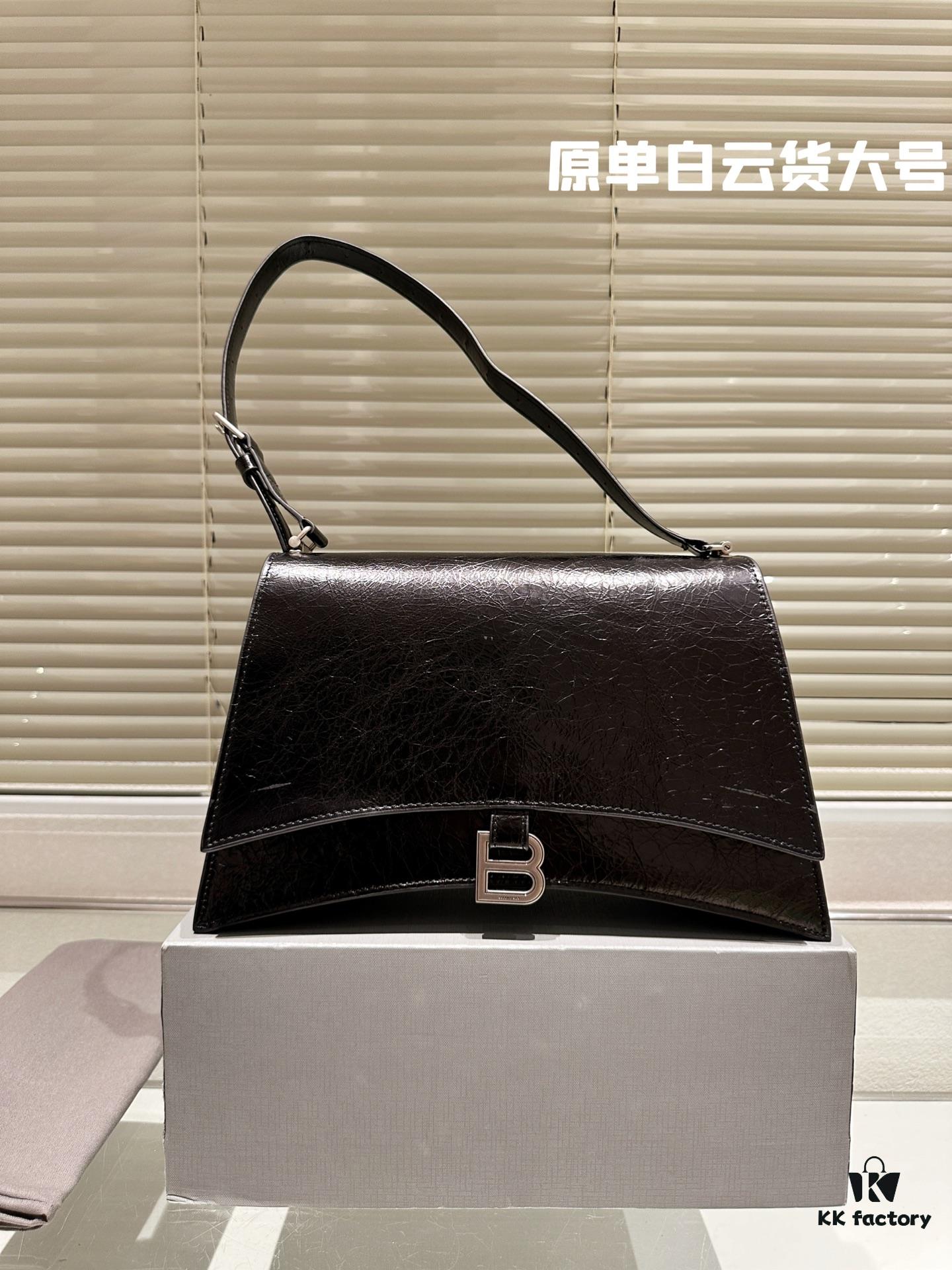 Original Quality White Cloud Goods, Full-Grain Leather Balenciaga Autumn New Arrival Crush Bag