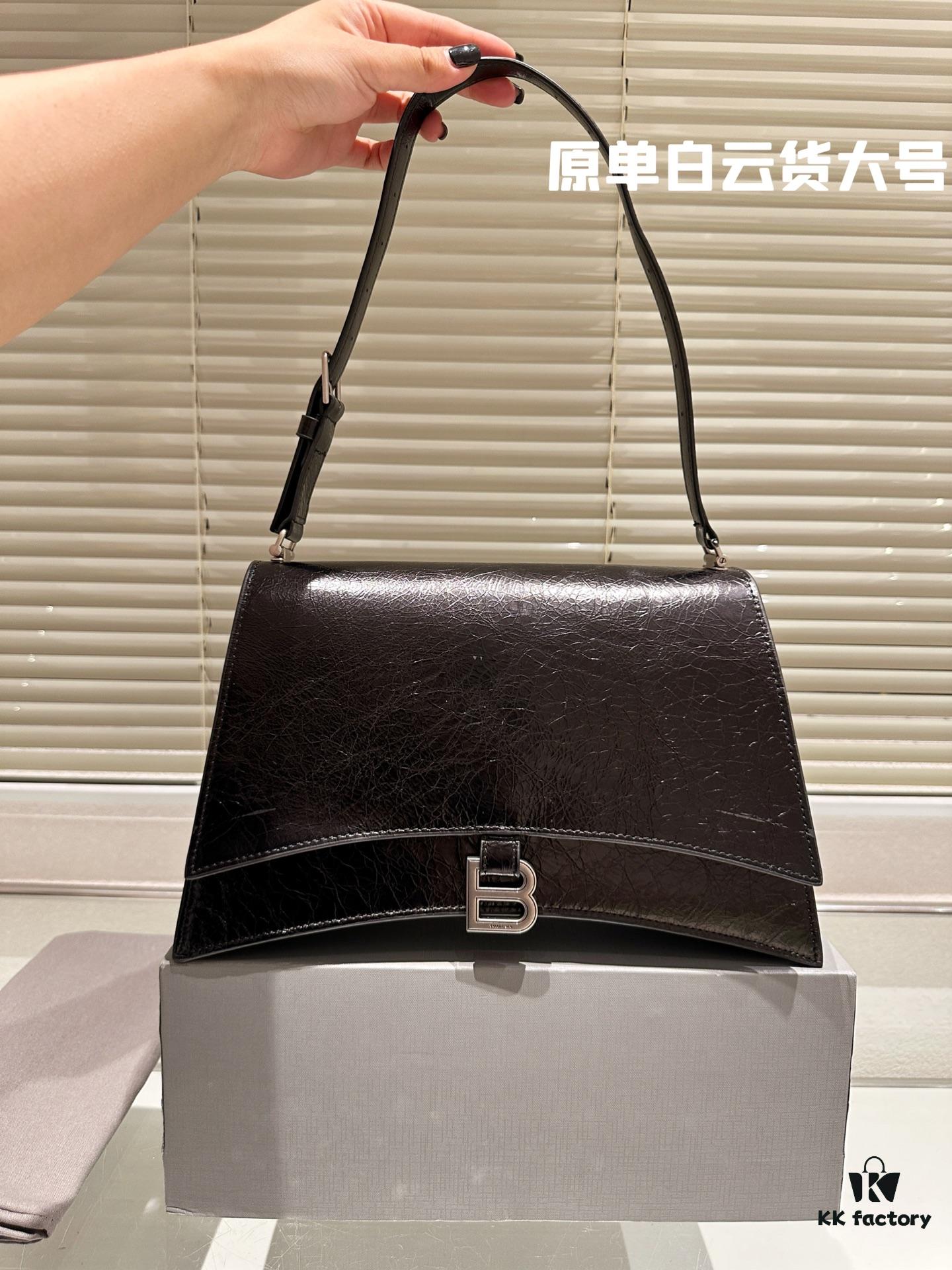 Original Quality White Cloud Goods, Full-Grain Leather Balenciaga Autumn New Arrival Crush Bag