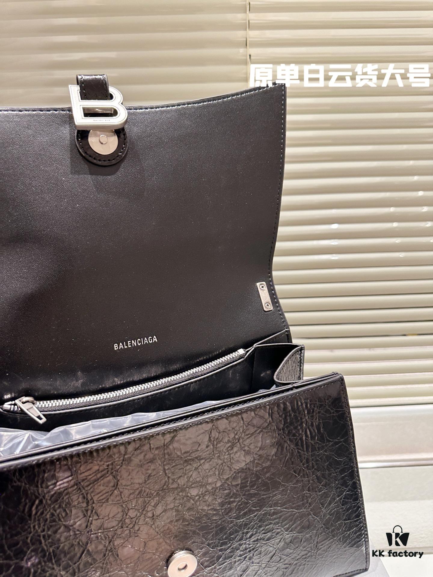 Original Quality White Cloud Goods, Full-Grain Leather Balenciaga Autumn New Arrival Crush Bag