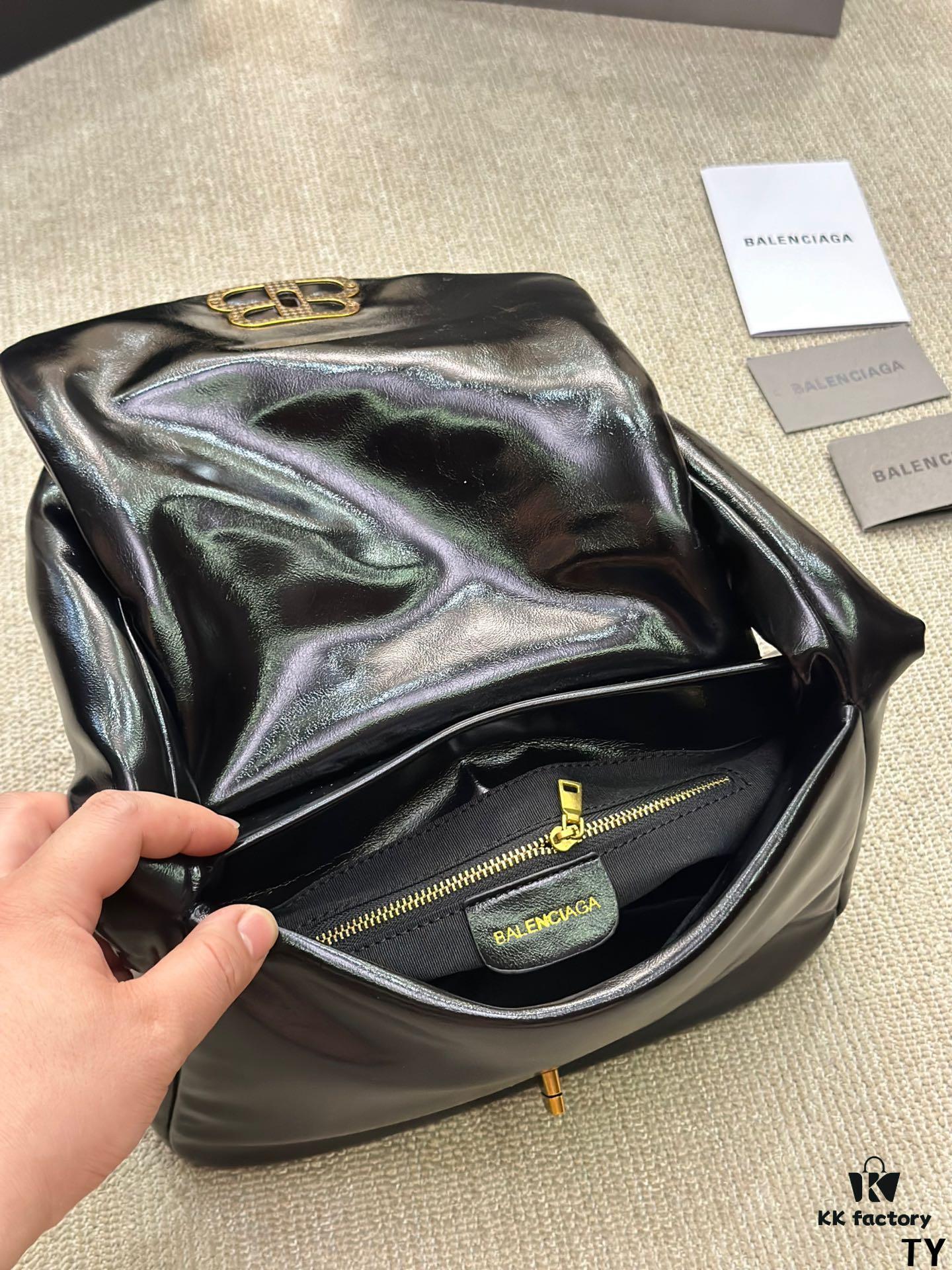 BALENCIAGA BB SOFT Flap Bag – Stunning Look, Unisex Style