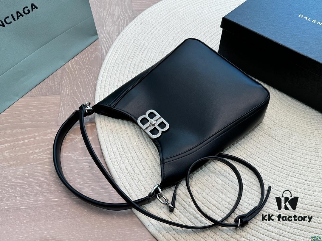 Balenciaga Unisex New Arrival Original Fabric High-Quality Single Order Item