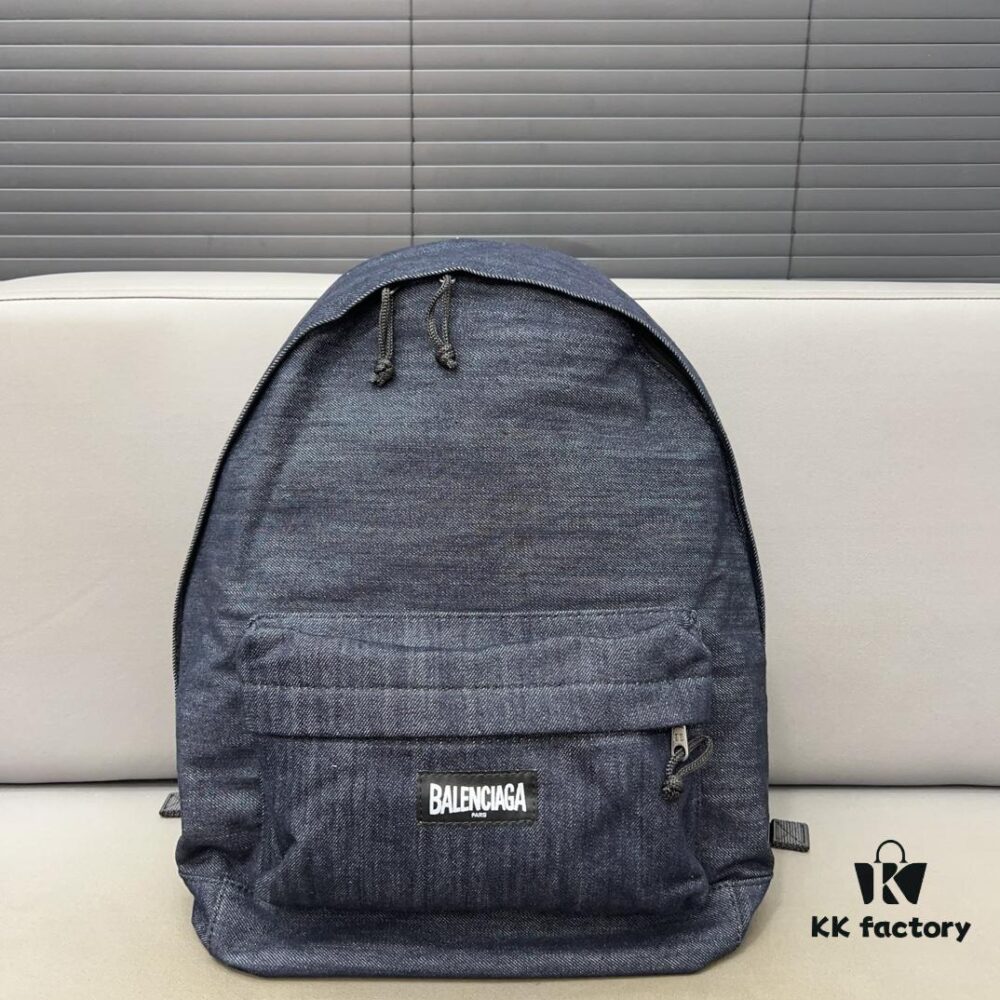 Balecntaga Balenciaga Unisex Backpack, Classic Replica Design with Precision Inlay Workmanship, 42 x 33 cm