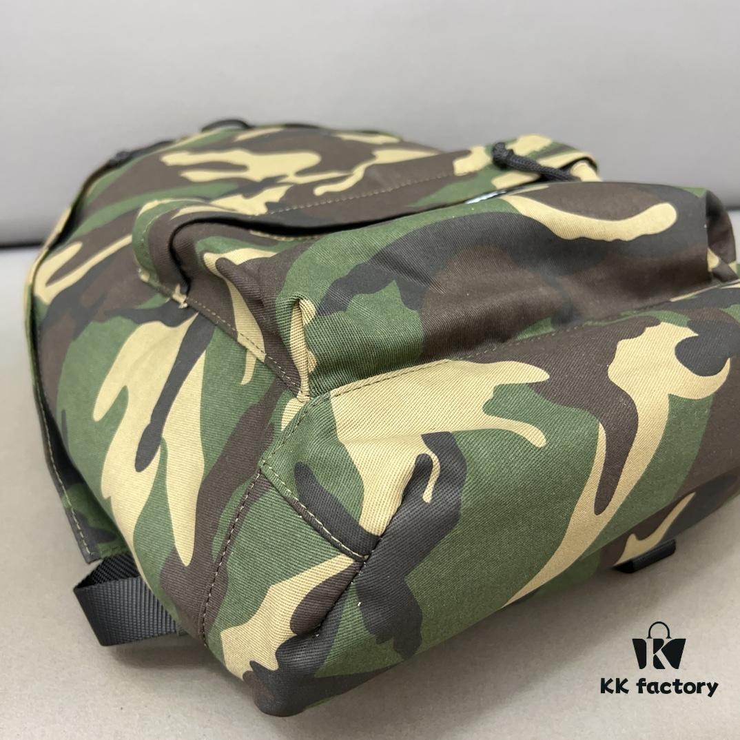 Balecntaga Balenciaga Camouflage Backpack Unisex Design Classic Replica with Precision Inlay Work Original Fabric 42 x 33 cm