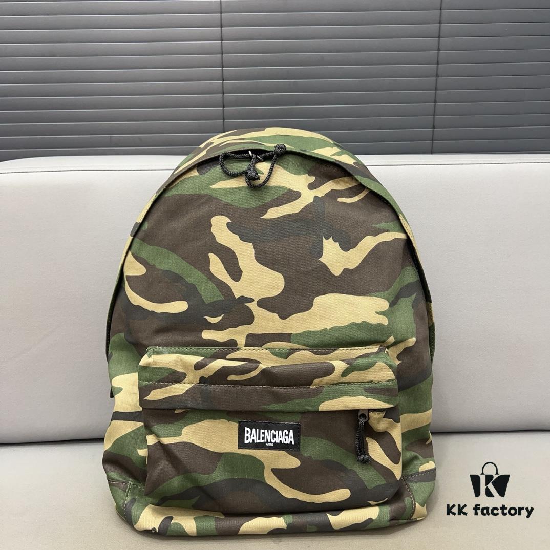 Balecntaga Balenciaga Camouflage Backpack Unisex Design Classic Replica with Precision Inlay Work Original Fabric 42 x 33 cm