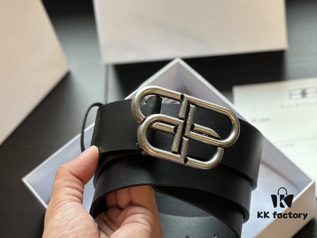 High-End Gift Box 🐆 Premium Foldable Luxury Packaging with Handle Bag