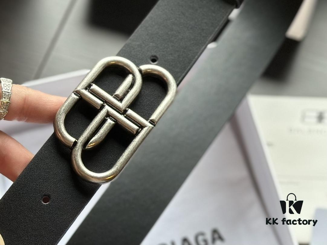 High-End Gift Box 🐆 Premium Foldable Luxury Packaging with Handle Bag