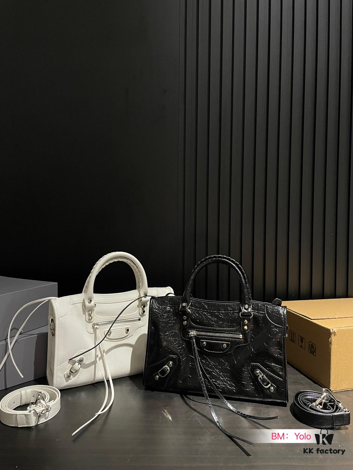 Balenciaga Motorcycle Bag with Foldable Gift Box