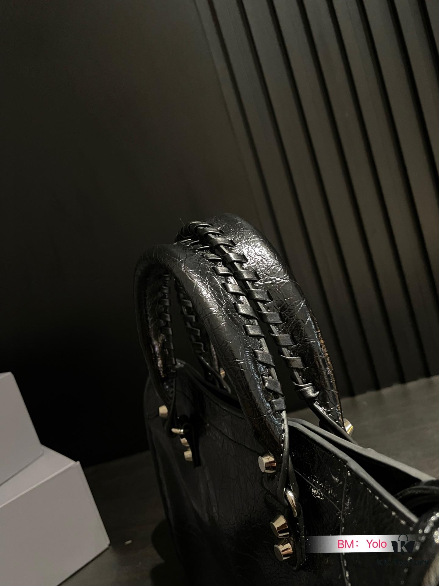 Balenciaga Motorcycle Bag with Foldable Gift Box