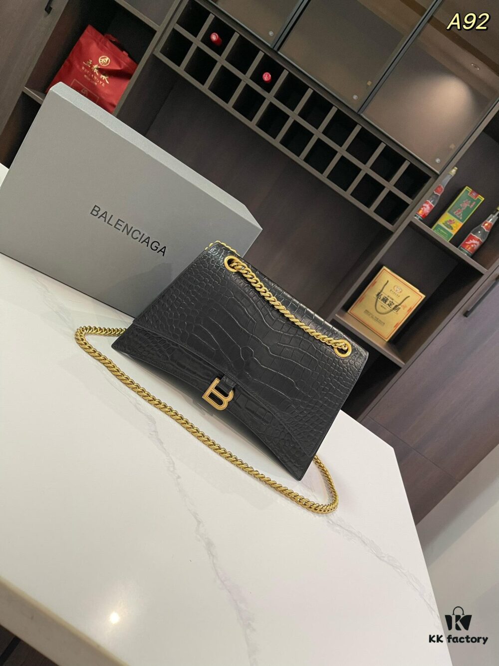 Genuine Leather Foldable Gift Box 🎁 Balenciaga Downtown Style New Hourglass Crocodile Pattern