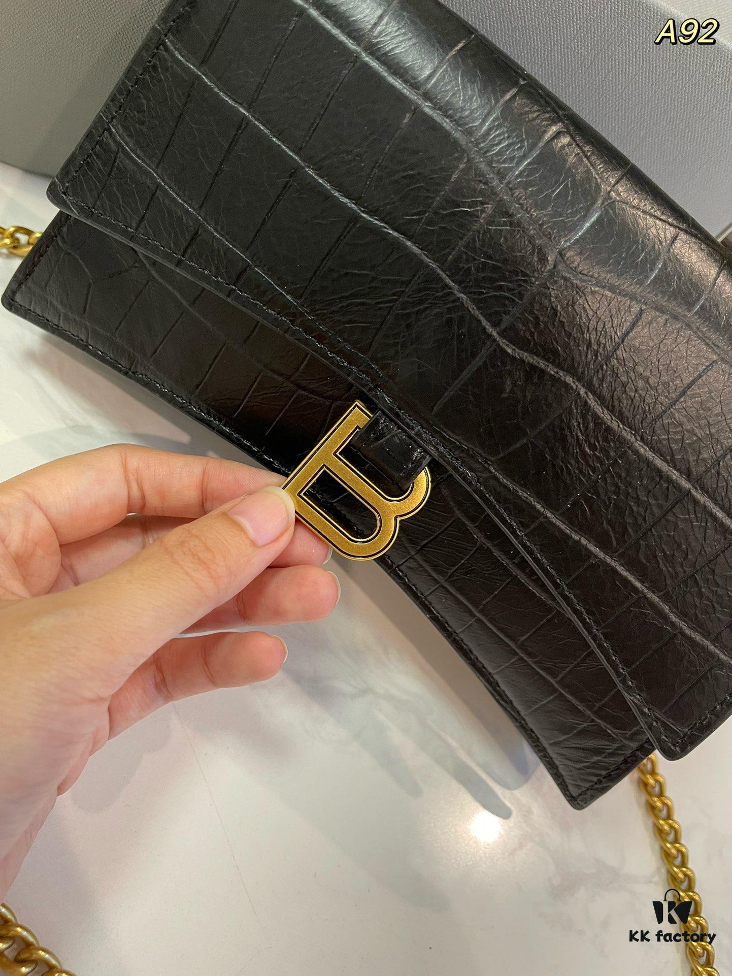 Genuine Leather Foldable Gift Box 🎁, Balenciaga Downtown Style New Arrival Hourglass Crocodile Pattern Unisex Bag