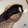 LV (Louis Vuitton) New Arrival Original Order Baseball Cap, Monogram Embroidery, 1:1 Precision Mold Customization, Authentic Monogram Fabric, Heavy Embroidery, Exquisite Craftsmanship