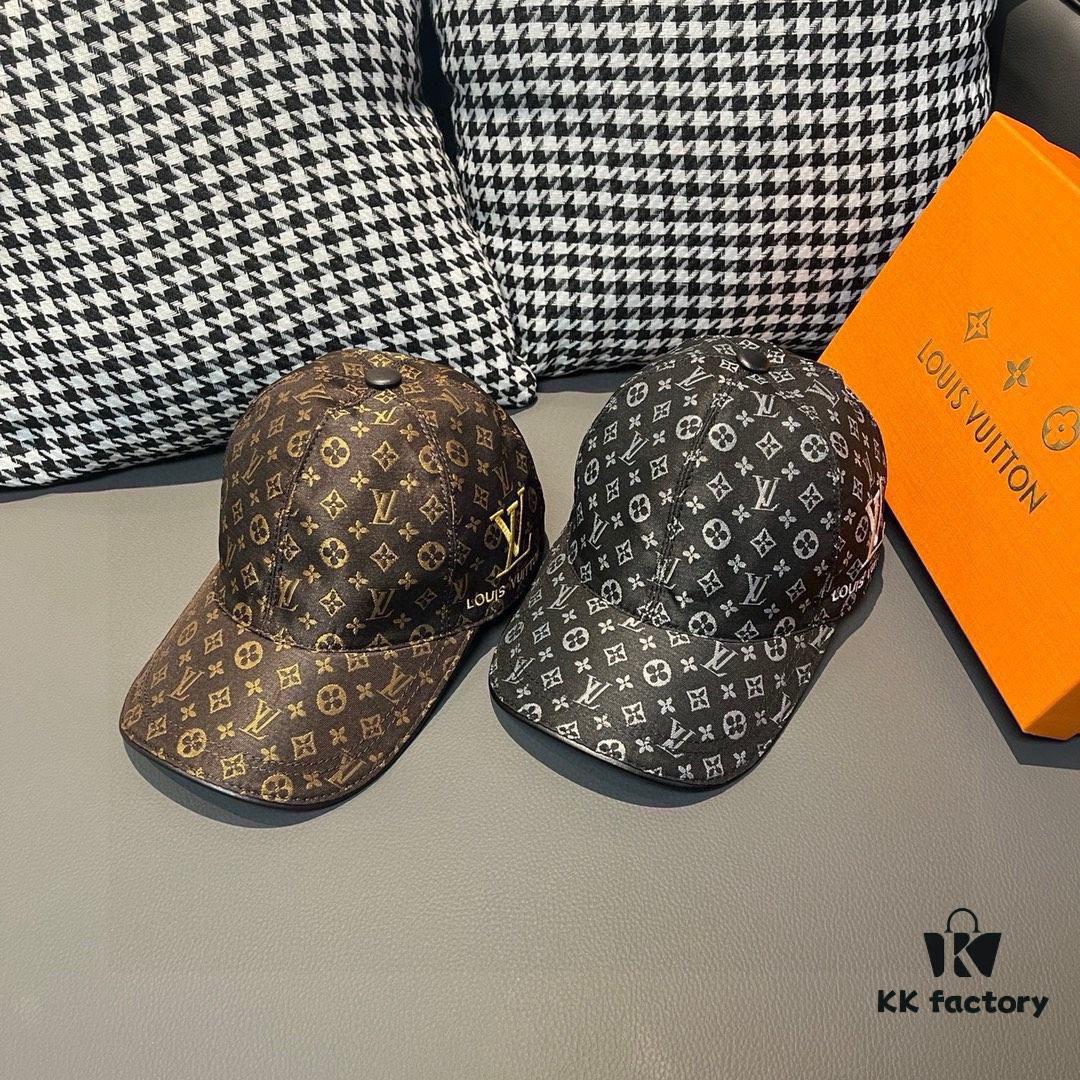 LV (Louis Vuitton) New Arrival Original Order Baseball Cap, Monogram Embroidery, 1:1 Precision Mold Customization, Authentic Monogram Fabric, Heavy Embroidery, Exquisite Craftsmanship