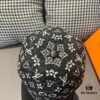 Box with Cloth Bag, LV (Louis Vuitton) New Original Single Baseball Cap, Cowhide Combined, 1:1 Mold Customized, Authentic Denim Fabric, Exquisite Craftsmanship, Superior Quality, Basic Head Circumference 56cm, Adjustable Patch