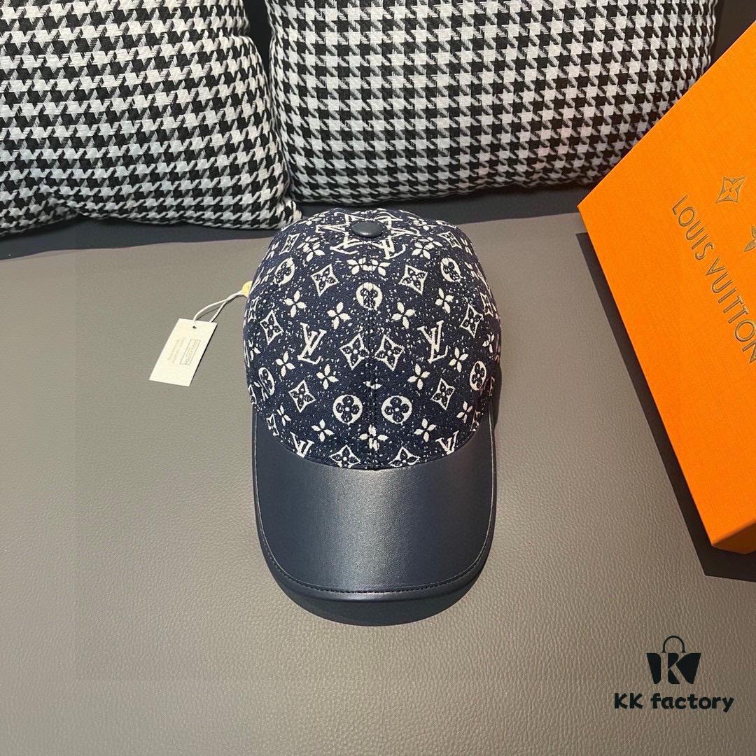 Box and Cloth Bag Included, LV (Louis Vuitton) New Original Order Baseball Cap, Cowhide Leather Patchwork, 1:1 Mold Custom Made, Authentic Denim Fabric, Exquisite Craftsmanship, Premium Quality, Standard Head Circumference 56cm, Adjustable Strap