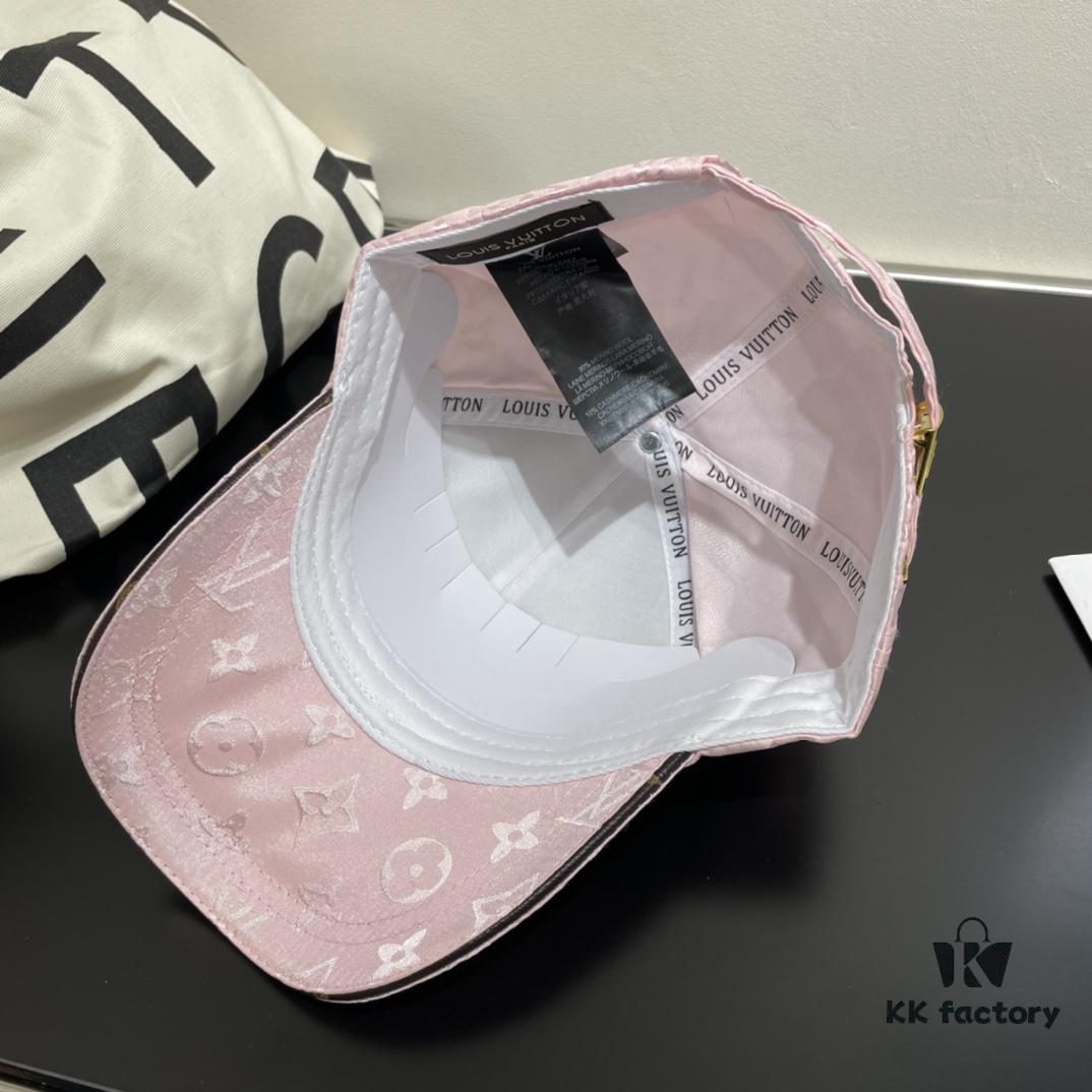 Dust Bag Included [LV] New Arrival Baseball Cap, Synchronized with Official Counter Release, Premium Design Perfectly Matchable, Grab Yours Now! Hat, Fisherman Cap, Knit Cap