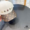 Louis Vuitton New Arrival Authentic Replica Baseball Cap, Classic Checkered Pattern, 1:1 Mold Customized, Original Department Store Fabric with Top-Grade Leather, Small Checkered Design, Stylish and High Quality, Basic Head Circumference 56cm, Adjustable Patch