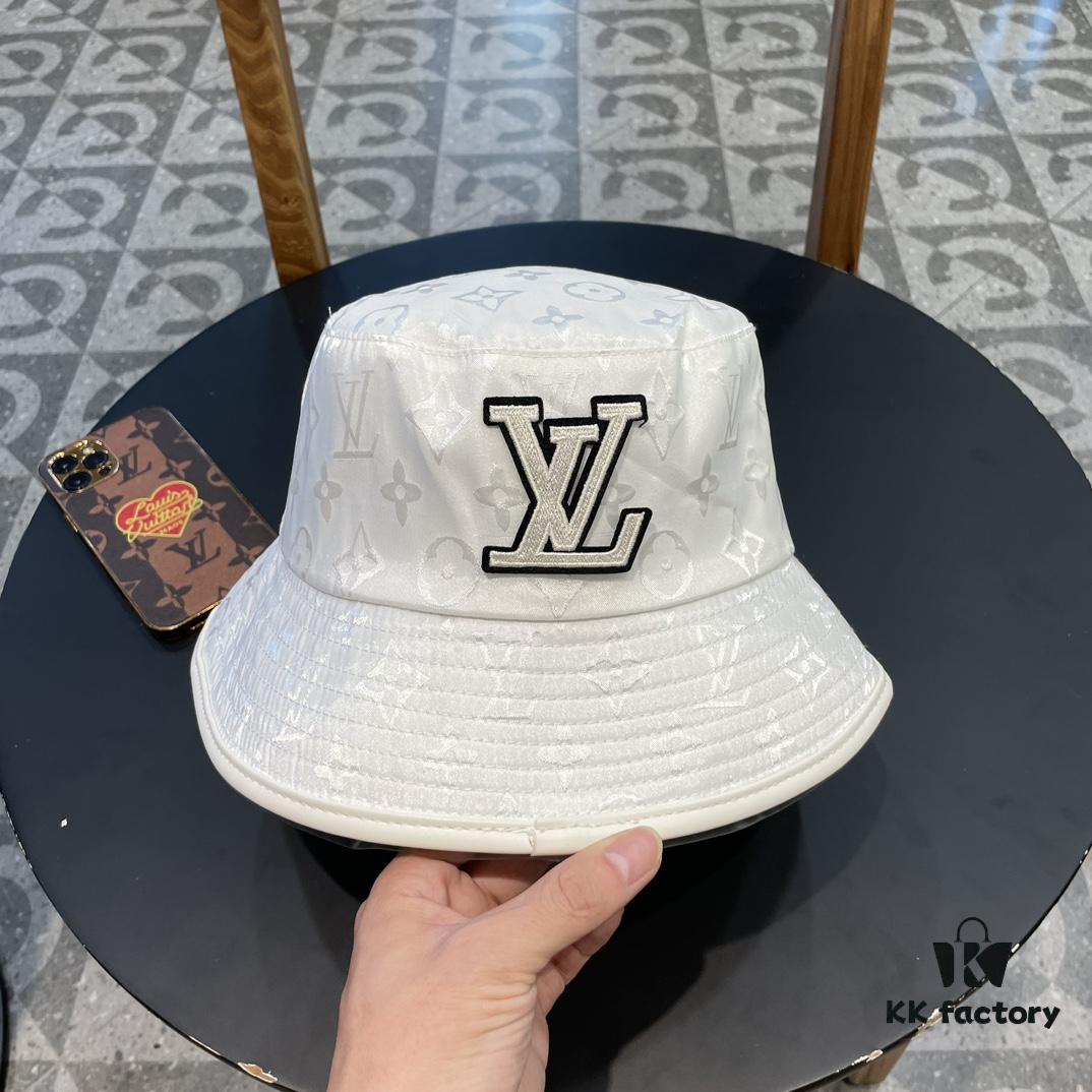LV Bucket Hat 🧢 New Louis Vuitton Monogram Bucket Hat 🧢