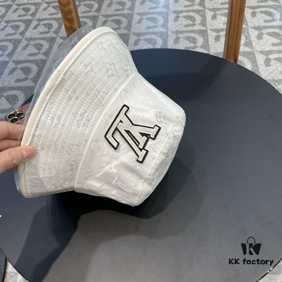 LV Bucket Hat 🧢 New Louis Vuitton Monogram Bucket Hat 🧢