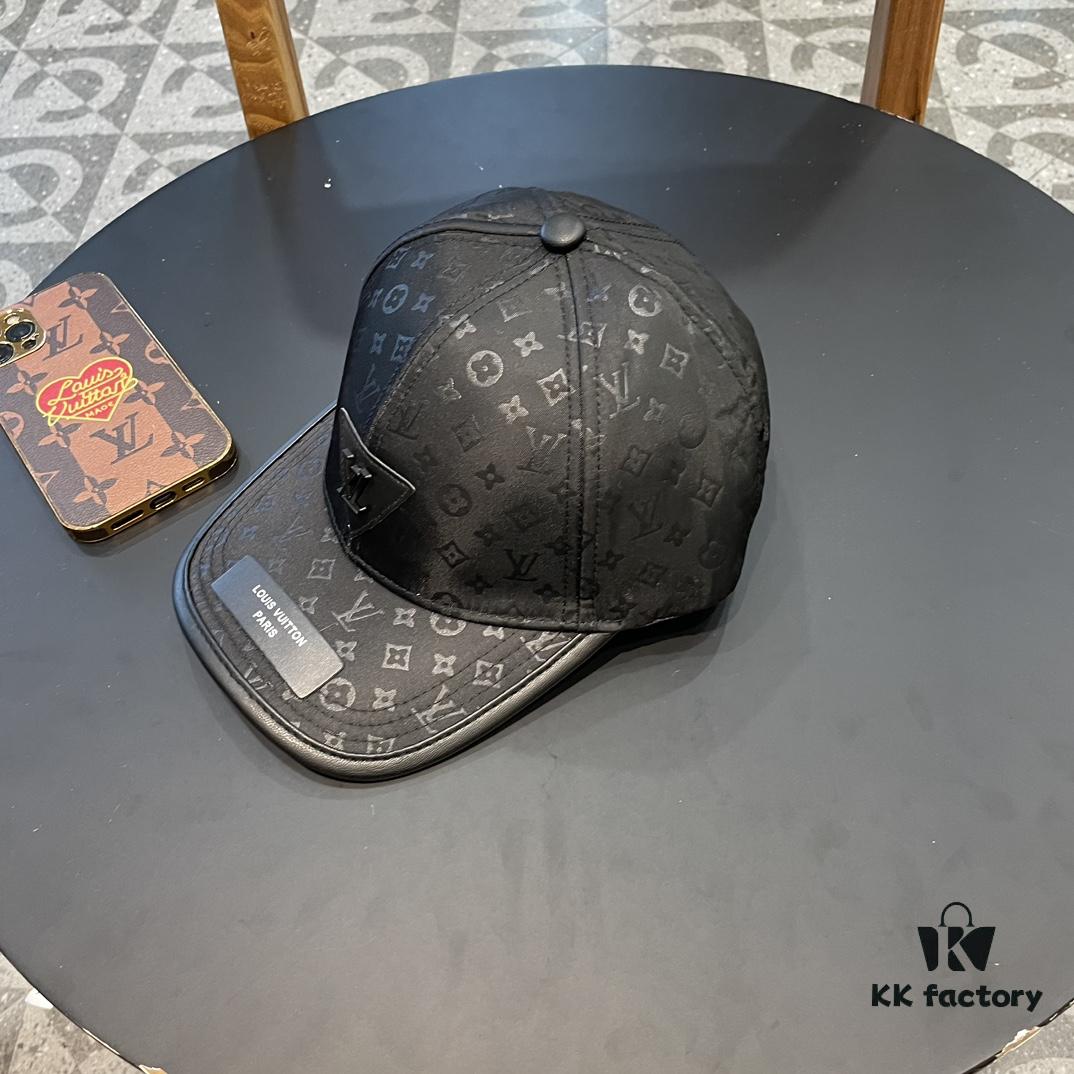 Louis Vuitton LV Embroidered Baseball Cap, New Arrival from Official Store, Unisex Sun Hat, Fisherman Cap, Knit Cap