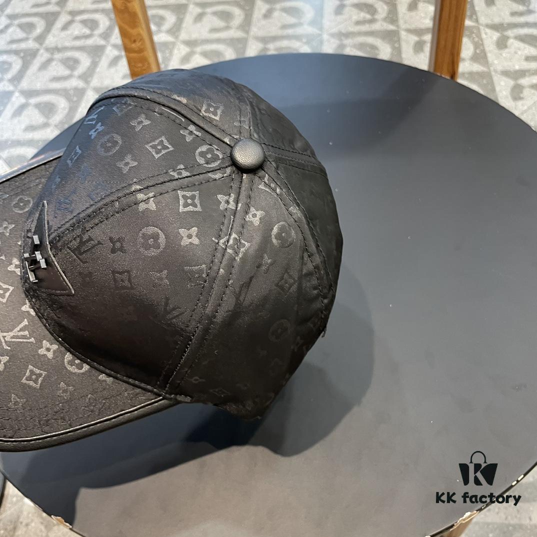 Louis Vuitton LV Embroidered Baseball Cap, New Arrival from Official Store, Unisex Sun Hat, Fisherman Cap, Knit Cap