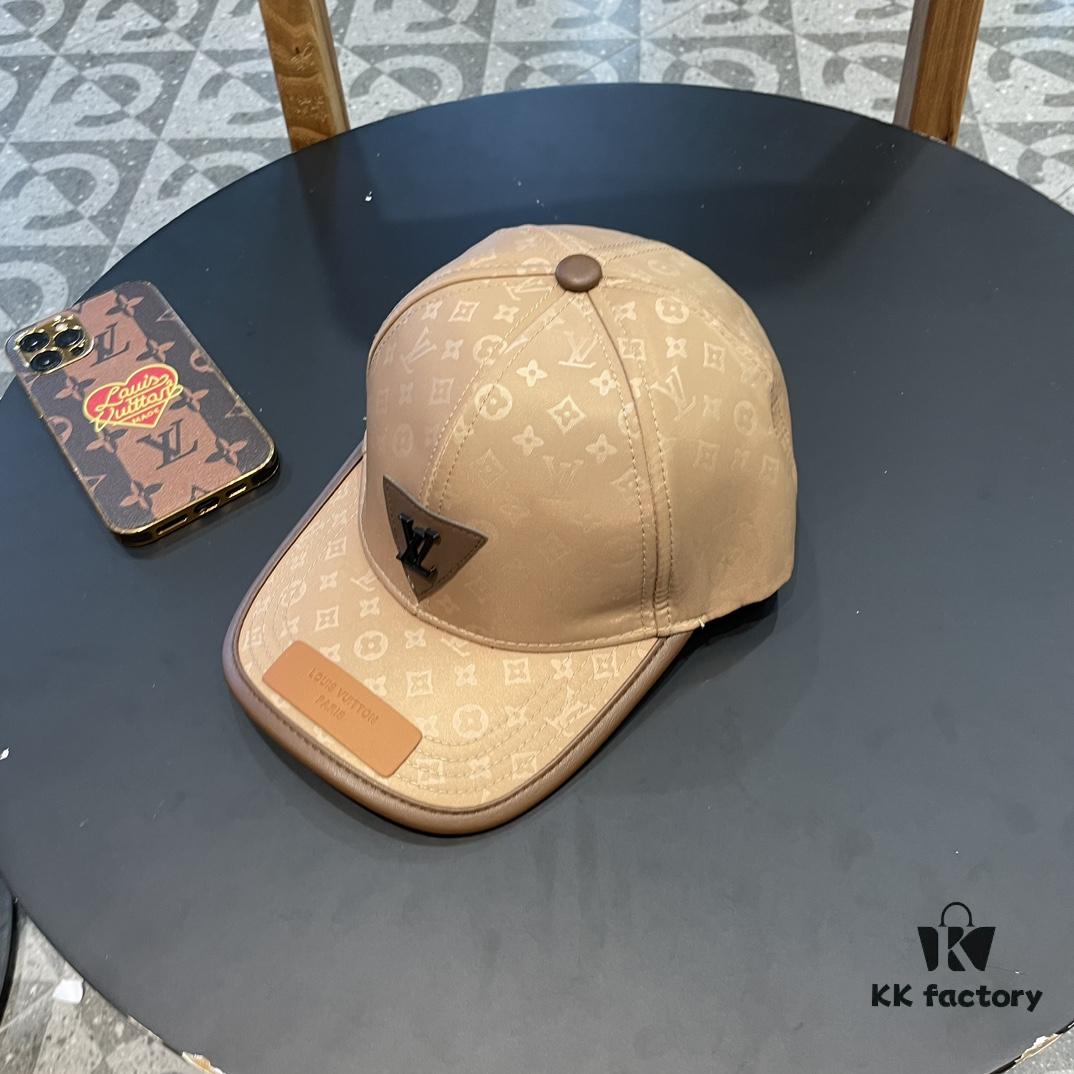 Louis Vuitton LV Embroidered Baseball Cap, New Arrival from Boutique, Unisex Sun Hat, Fisherman Cap, Knit Cap