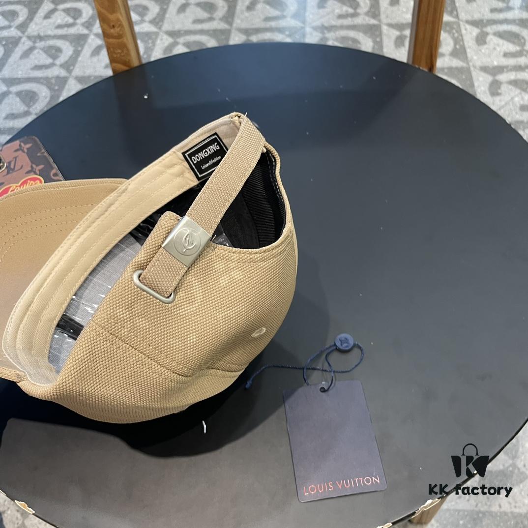 LV (Louis Vuitton) New Original Single Baseball Cap, Embossed Cowhide, 1:1 Mold Customized, Authentic Denim Fabric, Exquisite Craftsmanship, Excellent Quality, Basic Head Circumference 56cm, Adjustable Patch