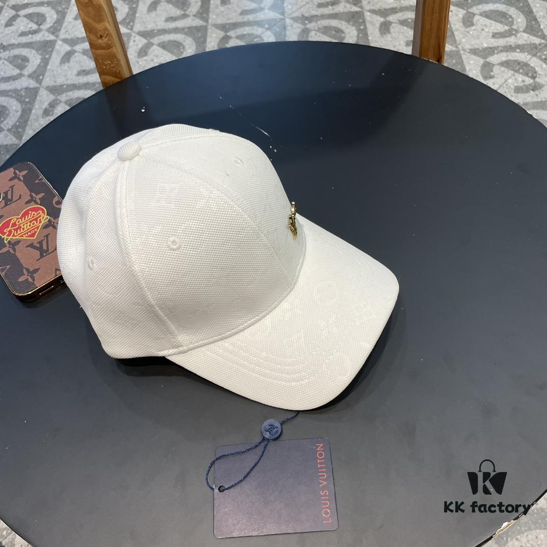LV (Louis Vuitton) New Original Single Baseball Cap, Embossed Cowhide, 1:1 Mold Customized, Authentic Denim Fabric, Exquisite Craftsmanship, Excellent Quality, Basic Head Circumference 56cm, Adjustable Patch