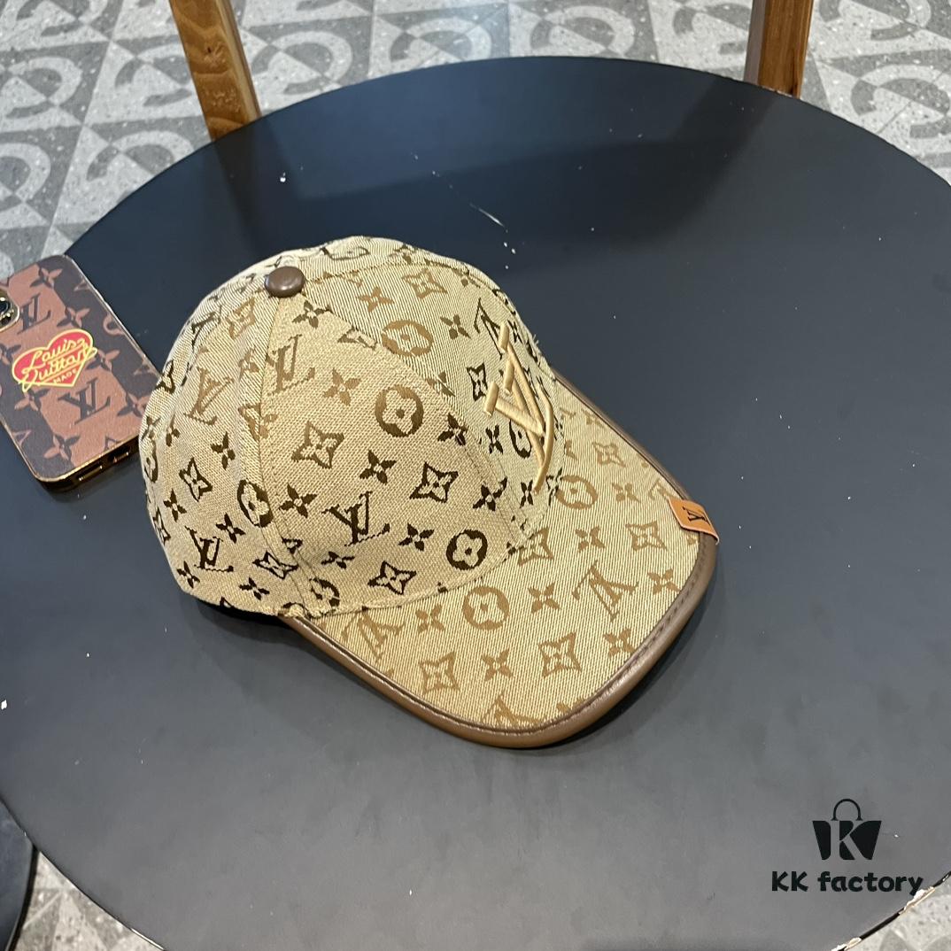 LV (Louis Vuitton) New Original Single Baseball Cap, Monogram Patchwork, 1:1 Mold Customized, Authentic Canvas Fabric with Store-Grade Monogram Leather, Heavy Embroidery, Exquisite Craftsmanship