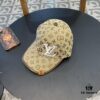 LV (Louis Vuitton) New Original Single Baseball Cap, Monogram Patchwork, 1:1 Mold Customized, Authentic Canvas Fabric with Store-grade Monogram Leather, Heavy Embroidery, Exquisite Craftsmanship