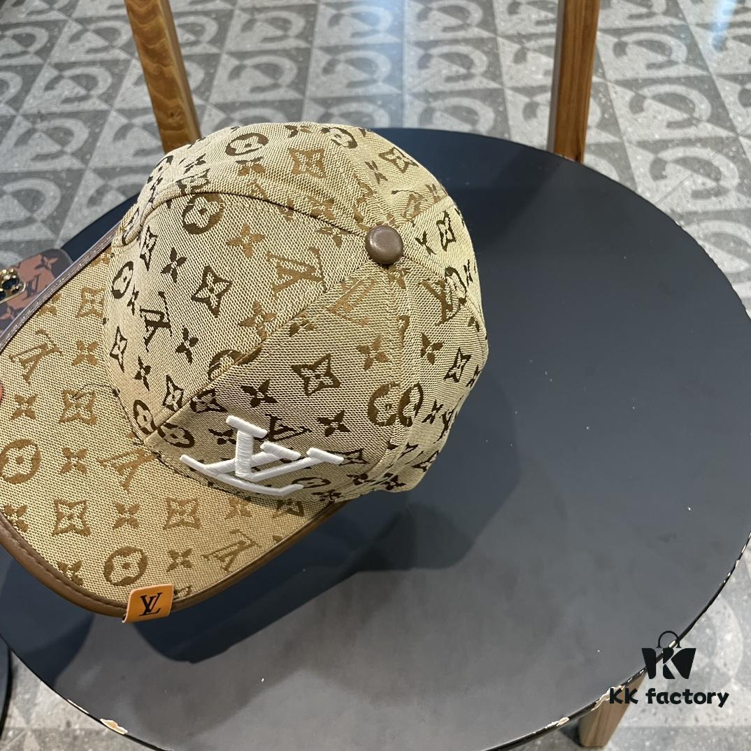 LV (Louis Vuitton) New Original Single Baseball Cap, Monogram Patchwork, 1:1 Mold Customized, Authentic Canvas Fabric with Store-grade Monogram Leather, Heavy Embroidery, Exquisite Craftsmanship