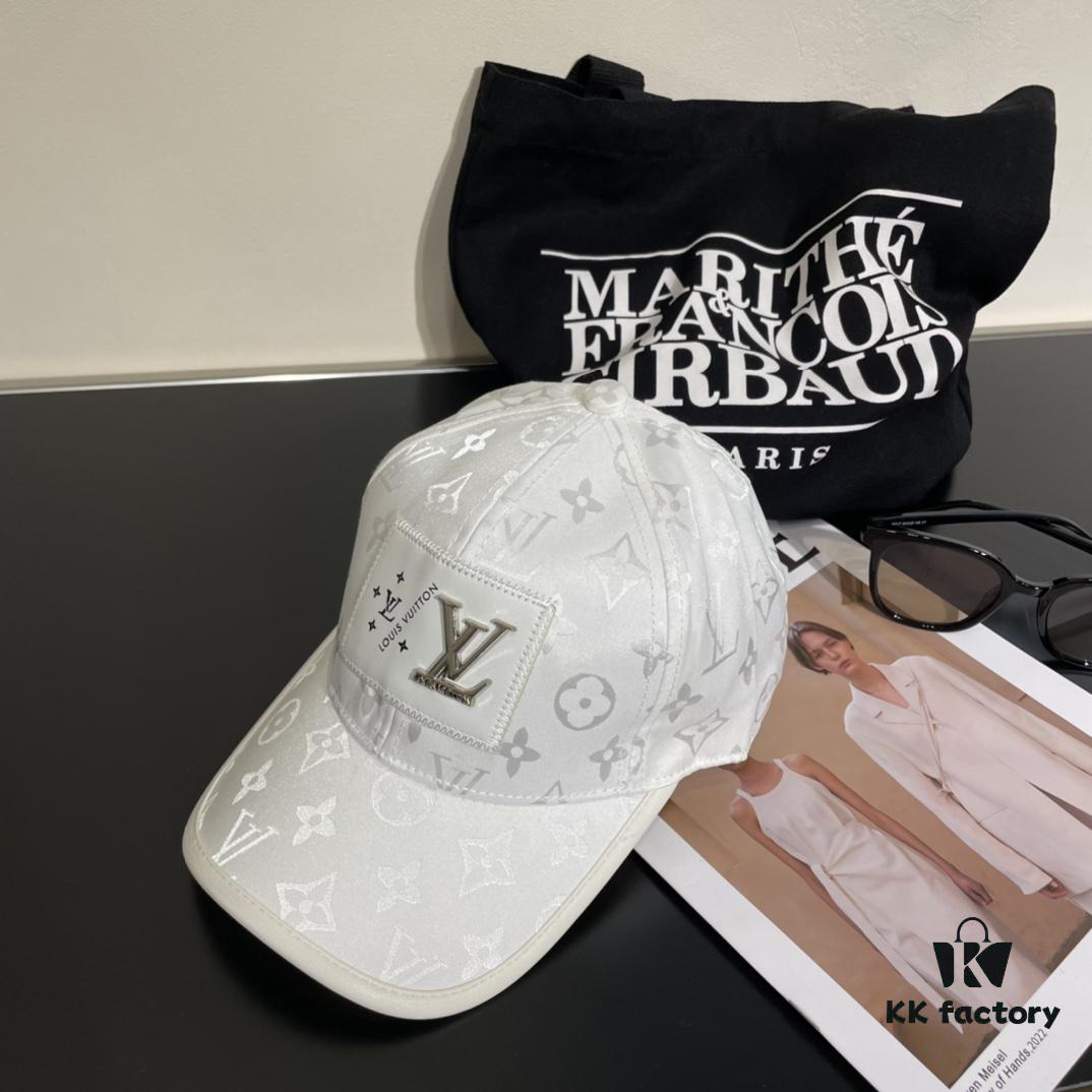 LV New Baseball Cap 🧢