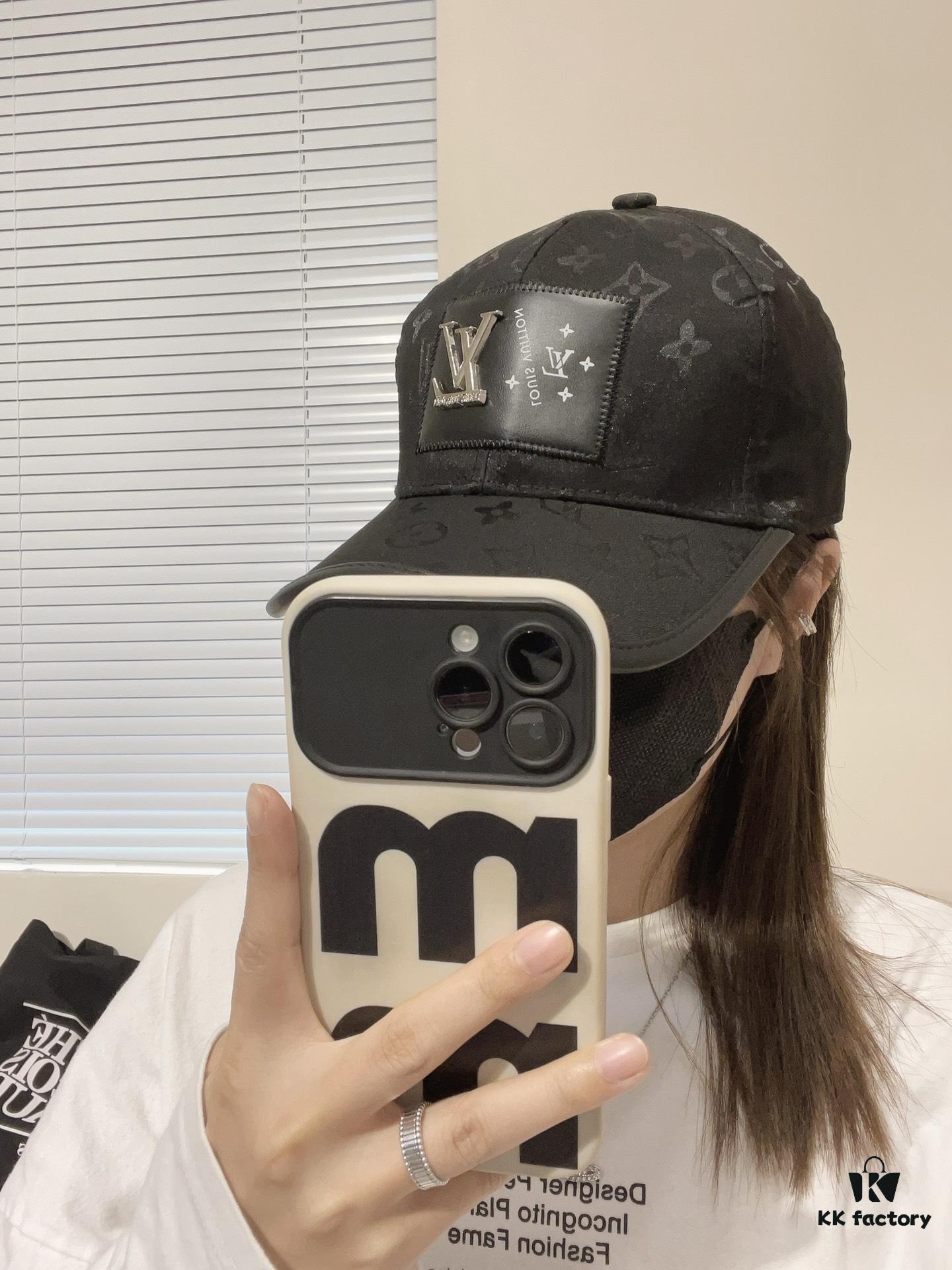 LV New Baseball Cap 🧢