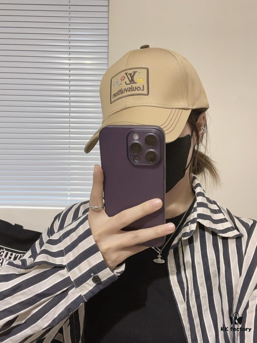 LV Louis Vuitton Original Embroidered Baseball Cap, Store Hot-Selling Style, Cotton Lining, Lightweight and Breathable