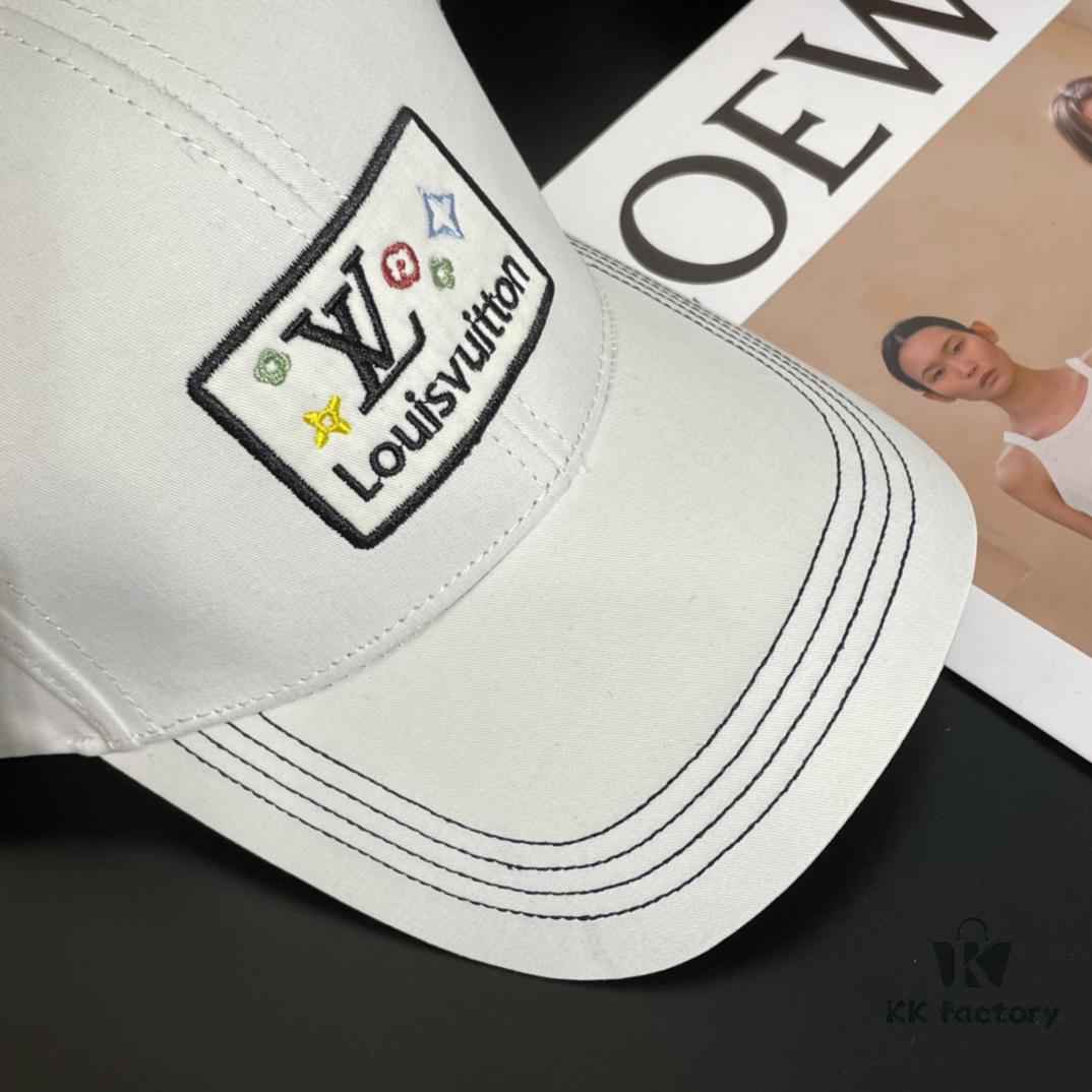 LV Louis Vuitton Original Embroidered Baseball Cap, Store Hot-Selling Style, Cotton Lining, Lightweight and Breathable