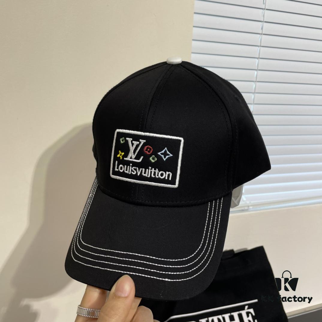 LV Louis Vuitton Original Embroidered Baseball Cap, Store Hot-Selling Style, Cotton Lining, Lightweight and Breathable