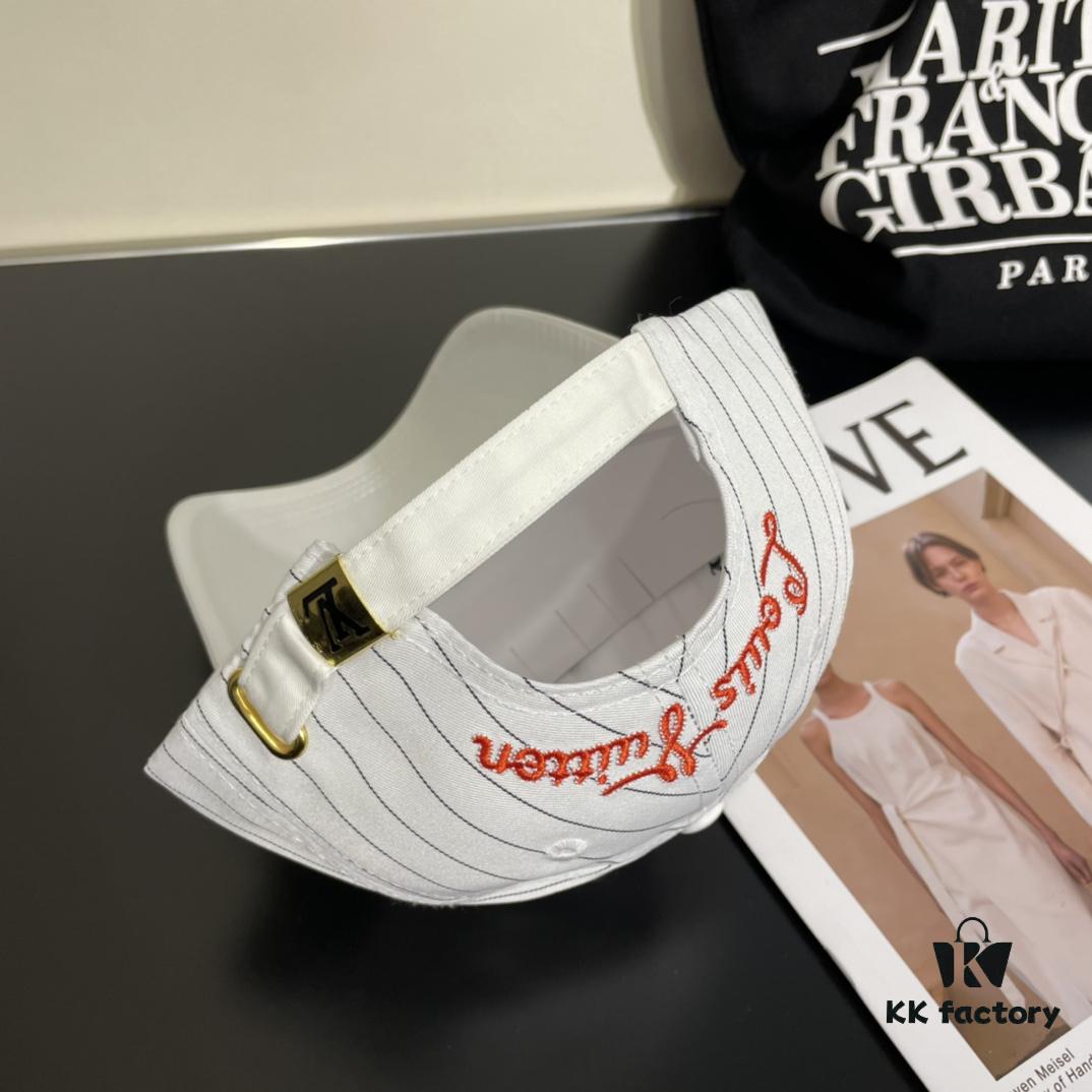 Louis Vuitton LV Embroidered Baseball Cap, New Arrival from Boutique, Unisex Sun Hat, Fisherman Cap, Knit Cap