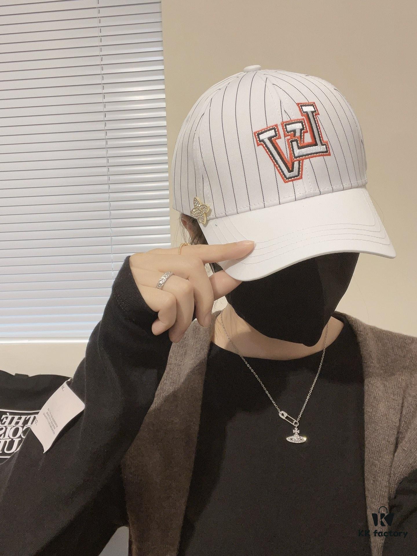 Louis Vuitton LV Embroidered Baseball Cap, New Arrival from Boutique, Unisex Sun Hat, Fisherman Cap, Knit Cap