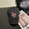 Louis Vuitton LV Embroidered Baseball Cap, New Arrival from Official Counter, Unisex Sun Hat, Fisherman Cap, Knit Cap