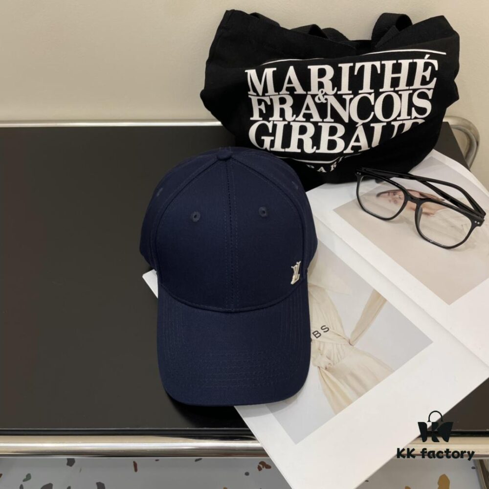 Louis Vuitton LouisVuitton New Baseball Cap 🧢
