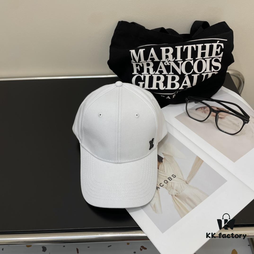 Louis Vuitton LouisVuitton New Baseball Cap 🧢